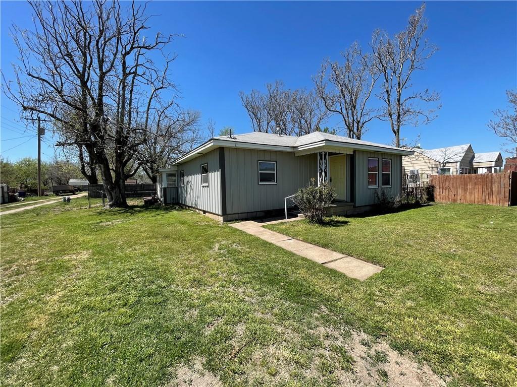 209 Nw 5th Street Property Photo