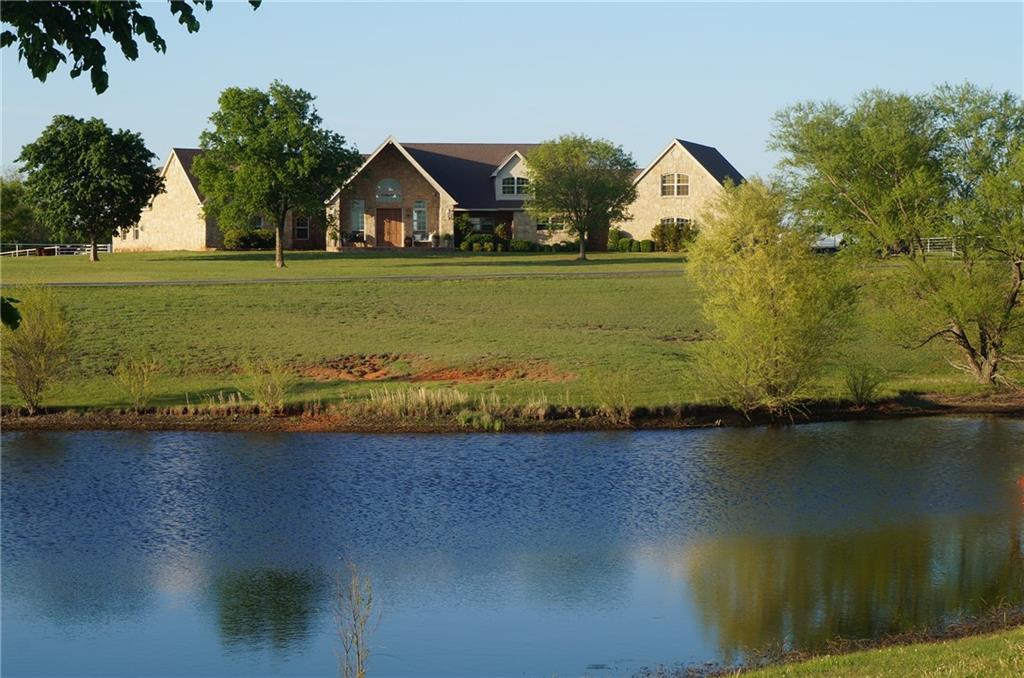 Mcclain County Real Estate Listings Main Image