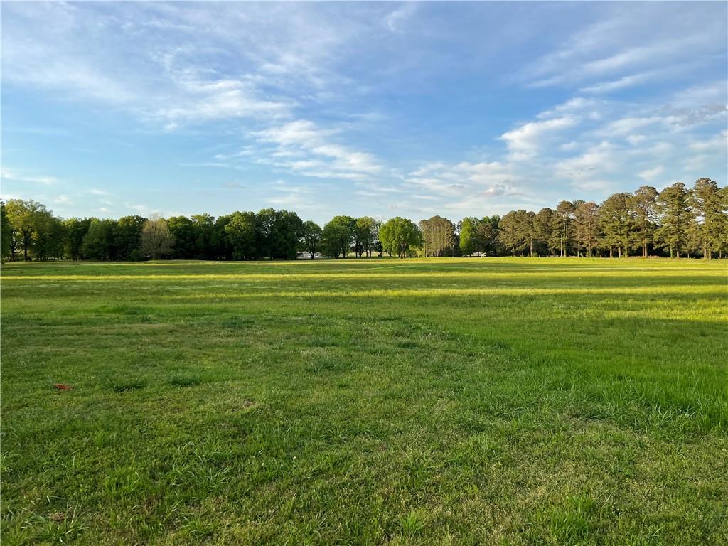 707 Green Acres Road Property Photo