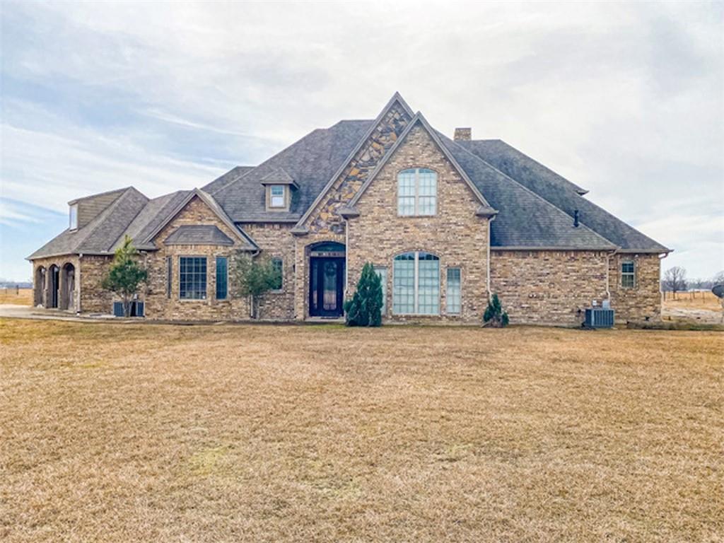 2185 Shady Lane Property Photo