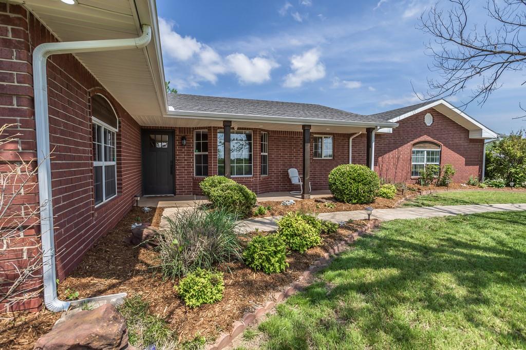 104050 Eastridge Avenue Property Photo