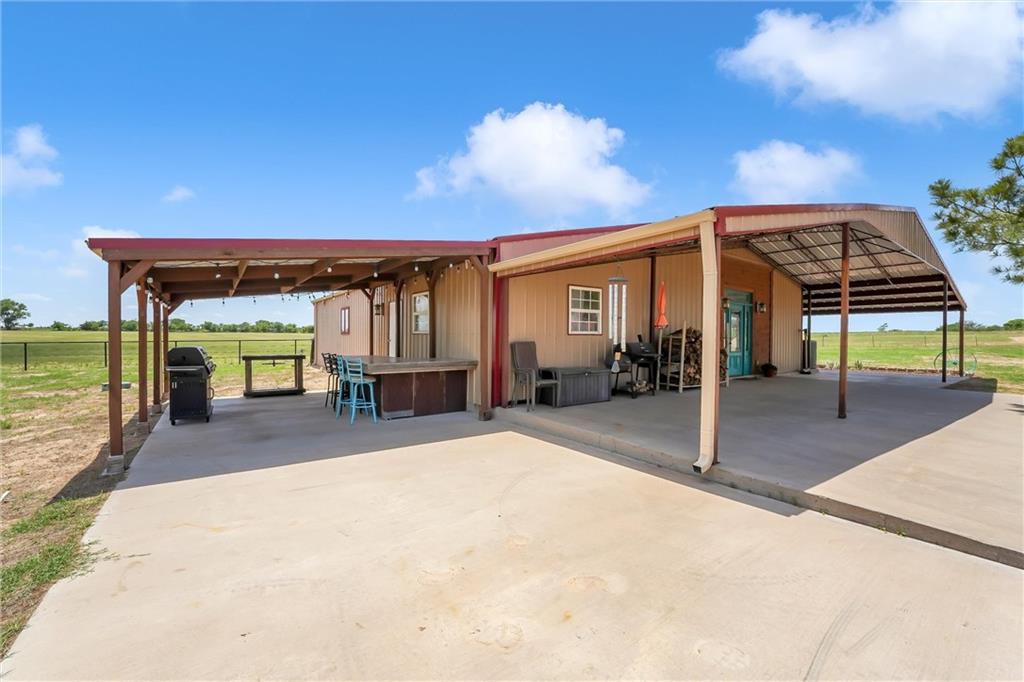 11924 N 1800 Road Property Photo