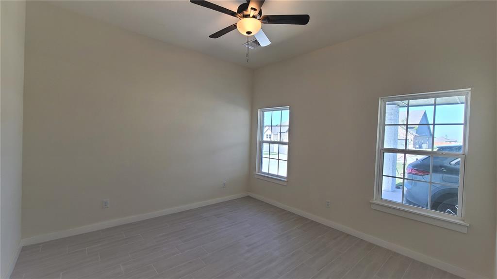 108 Tralee Court Property Photo 7