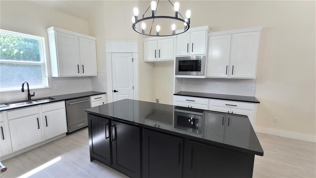 108 Tralee Court Property Photo 13