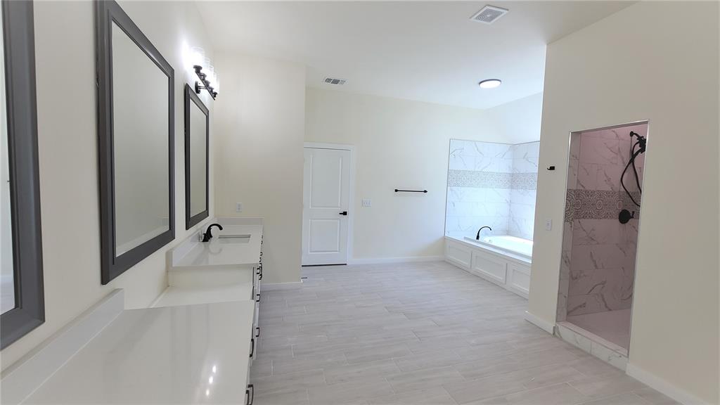 108 Tralee Court Property Photo 22