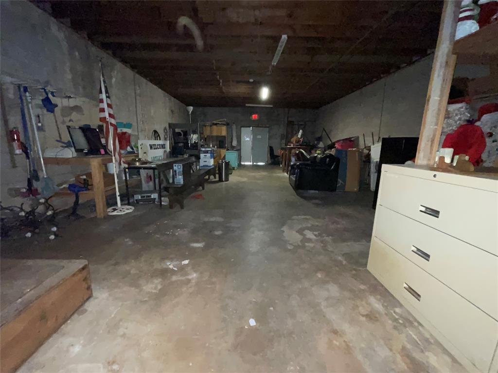 313 W Chickasha Avenue Property Photo 32