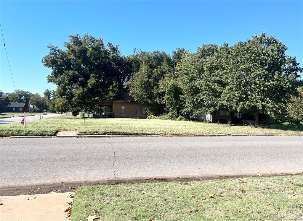 328 S 6th Street Property Photo 1