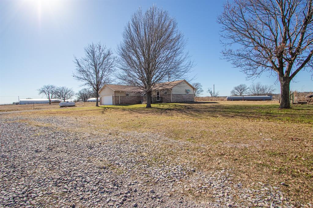 17111 Us Highway 77 Property Photo 1