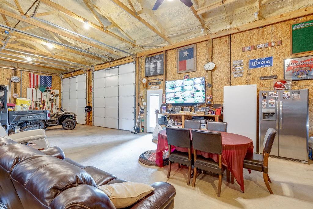 810633 S 3320 Road Property Photo 33