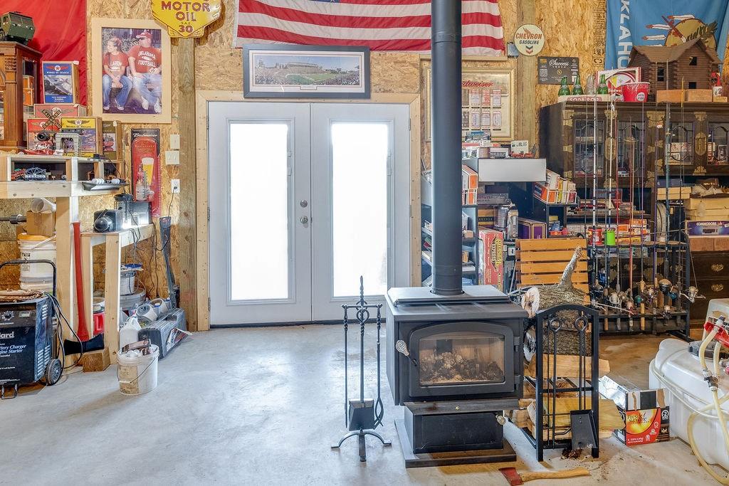 810633 S 3320 Road Property Photo 34