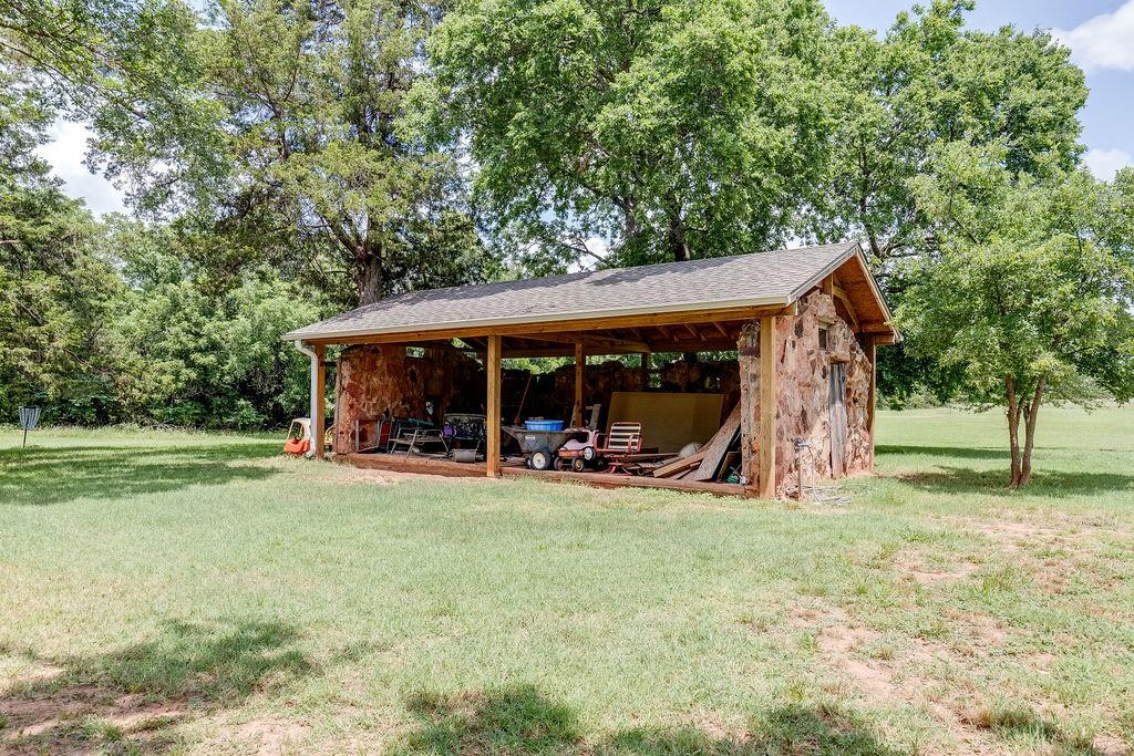 810633 S 3320 Road Property Photo 38
