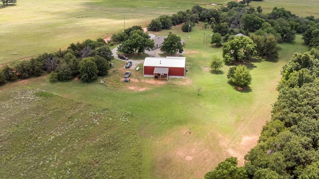 810633 S 3320 Road Property Photo 39