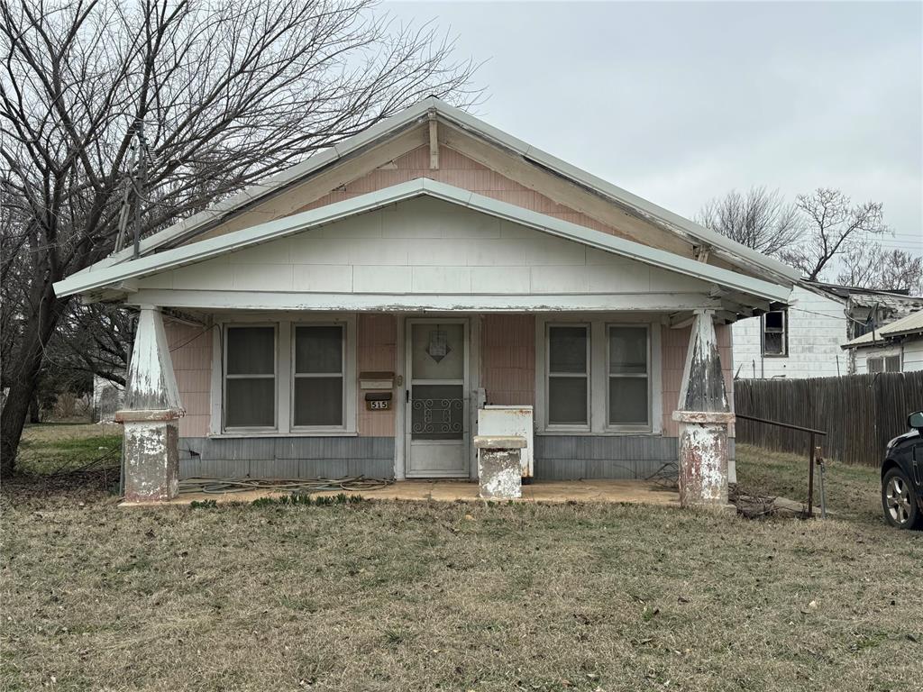 515 N Burford Avenue Property Photo 2