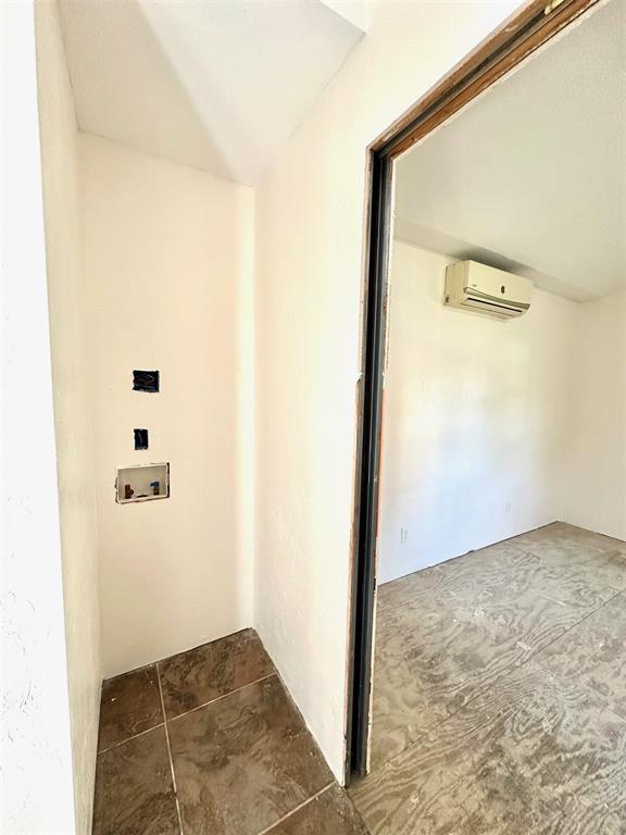 325 E Broadway Property Photo 8