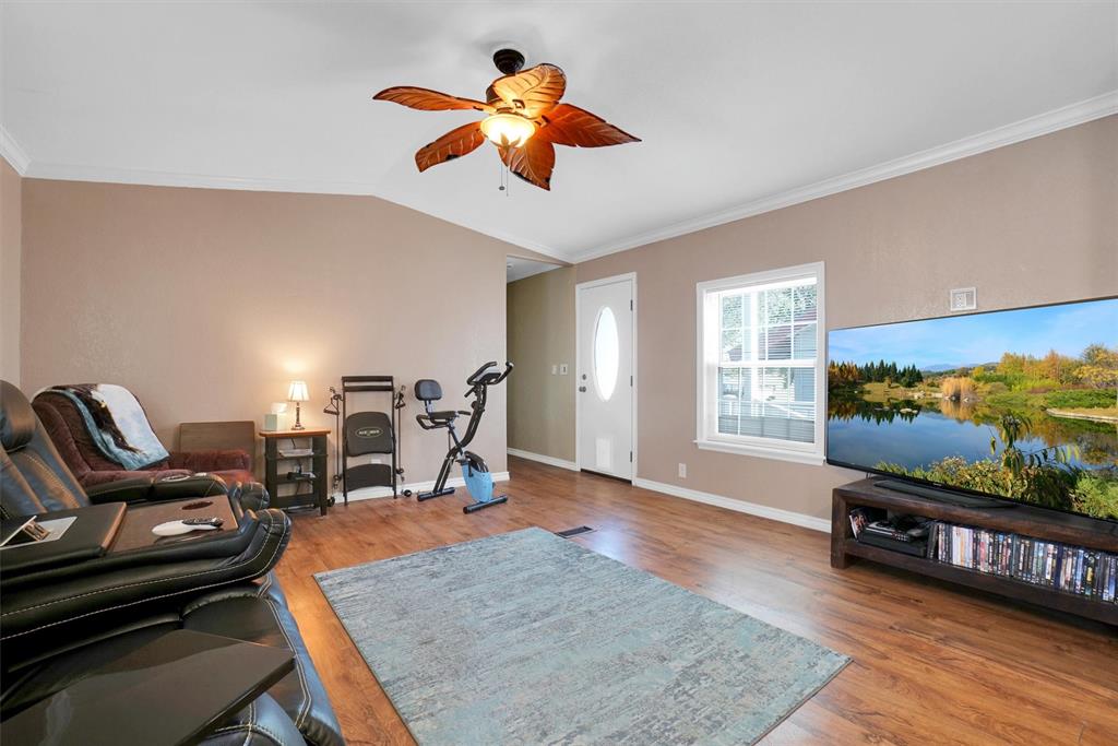 128 Wood Street Property Photo 4