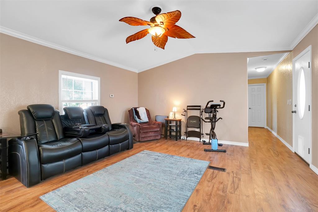 128 Wood Street Property Photo 5