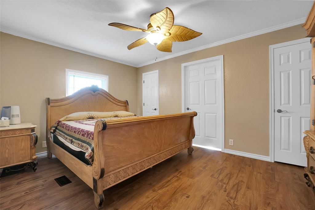128 Wood Street Property Photo 22