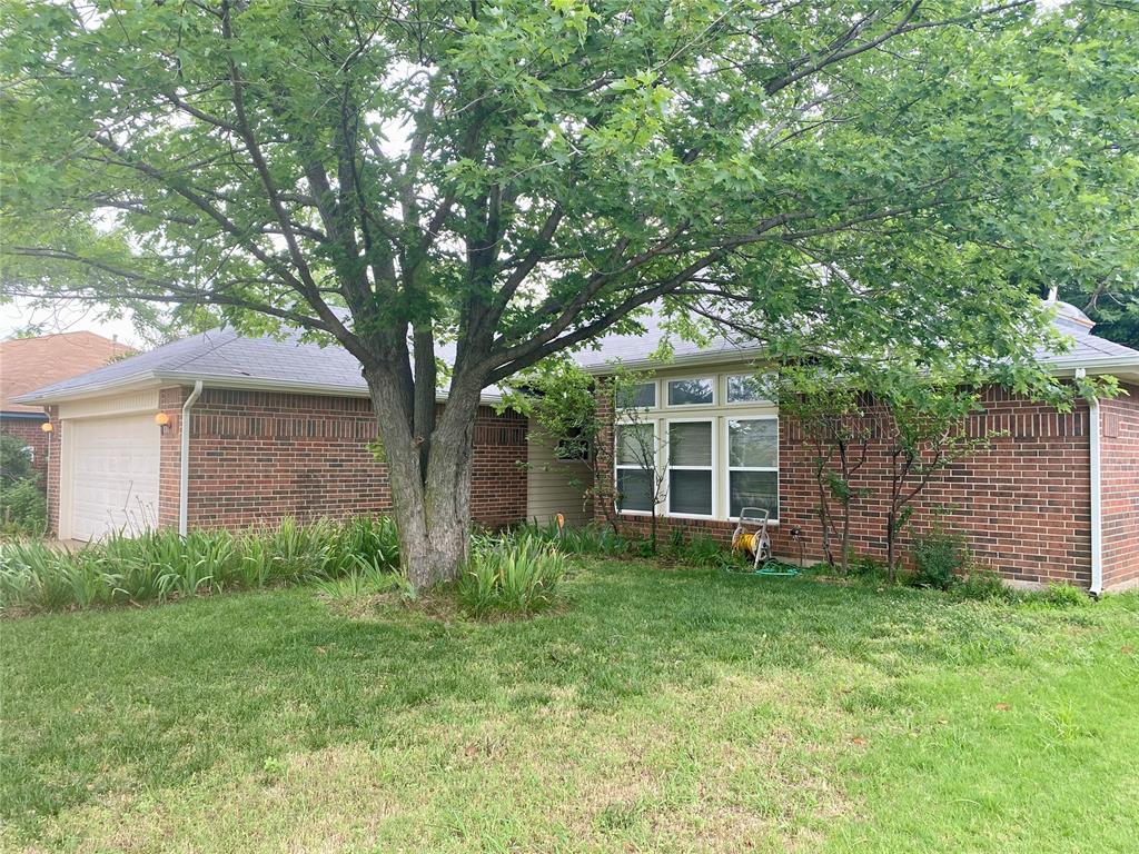 1804 Saint Christopher Drive Property Photo 4