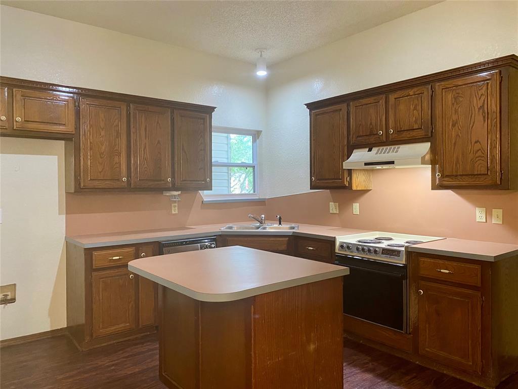 1804 Saint Christopher Drive Property Photo 12