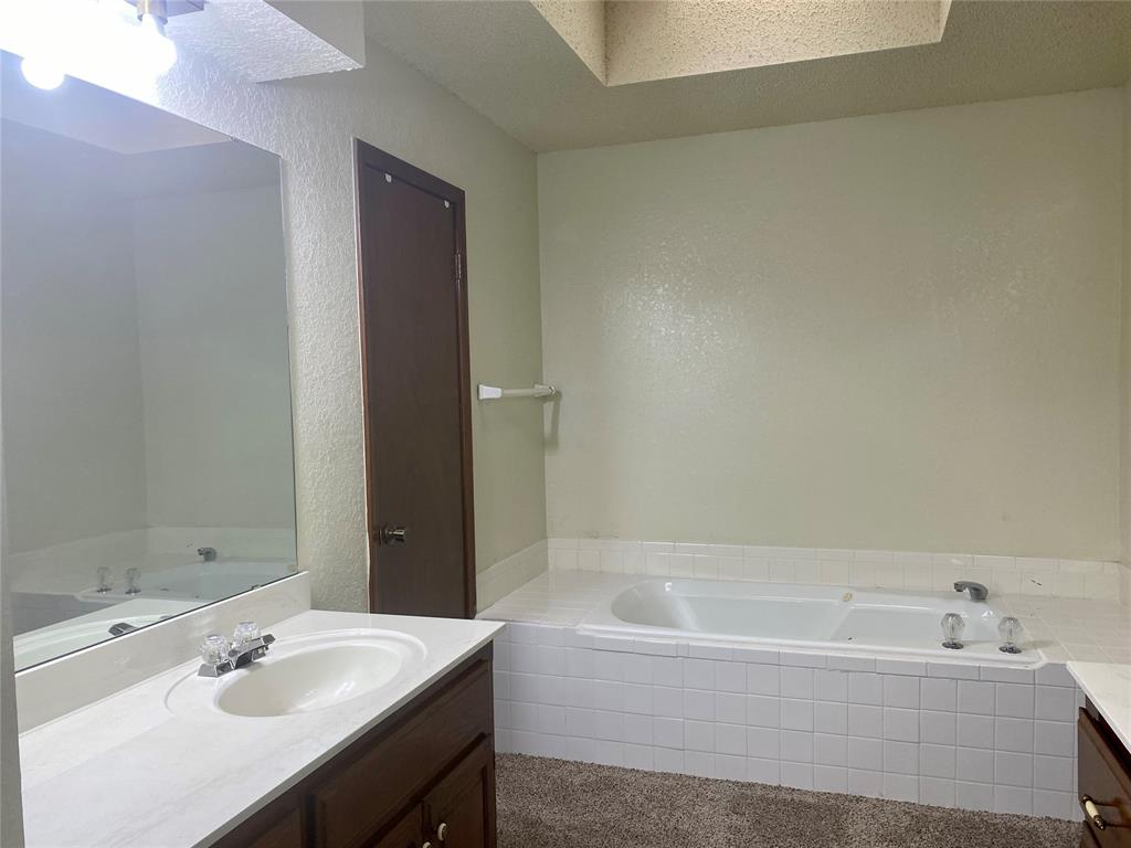 1804 Saint Christopher Drive Property Photo 21