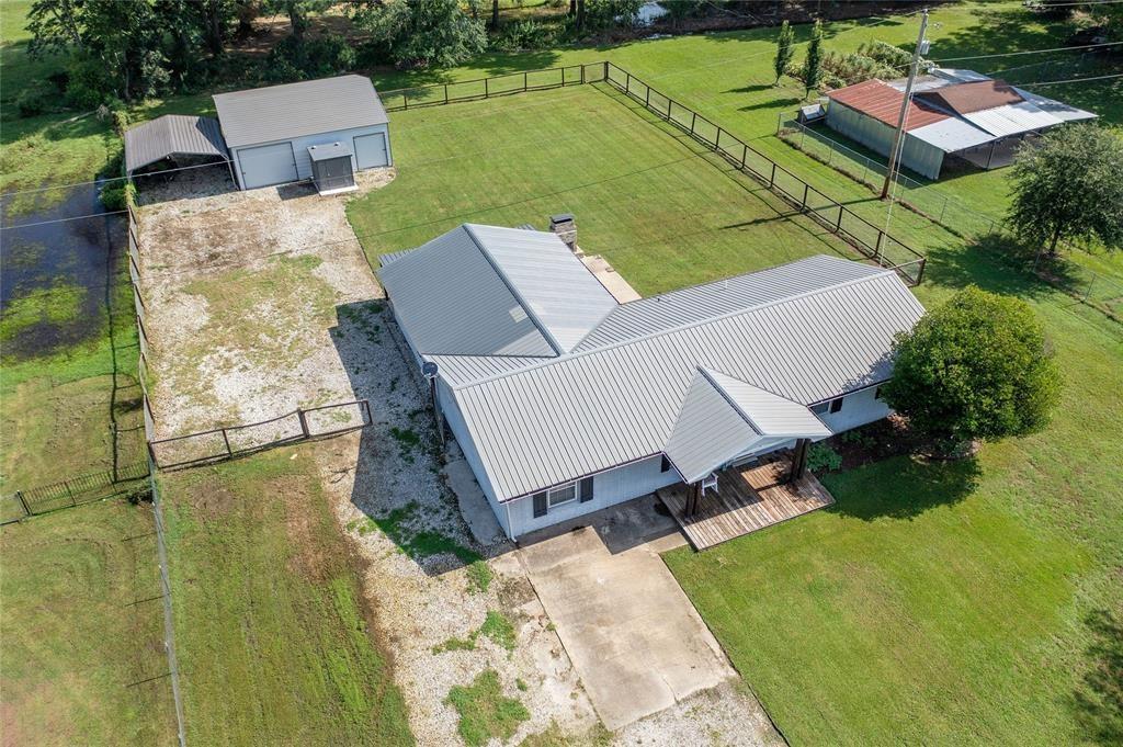 1266 W Memorial Road Property Photo