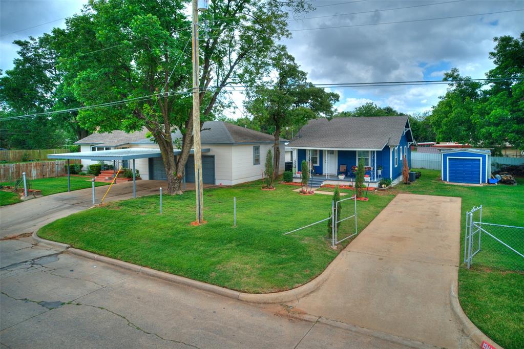 1915 S Mansfield Avenue Property Photo 31