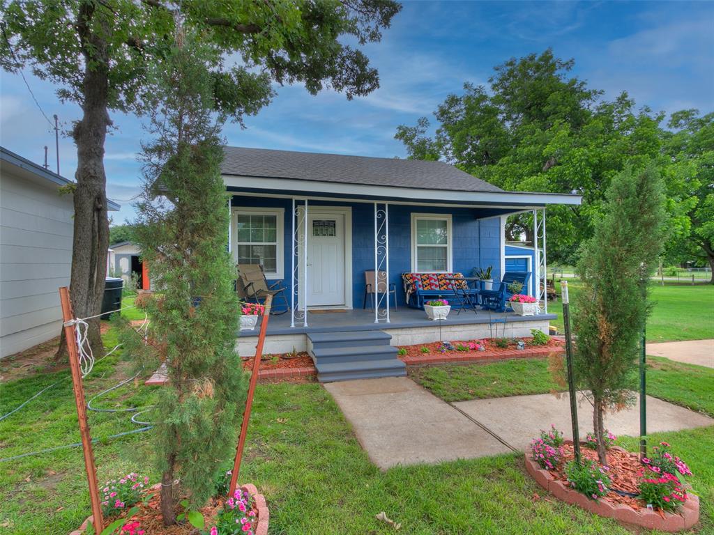 1915 S Mansfield Avenue Property Photo 33
