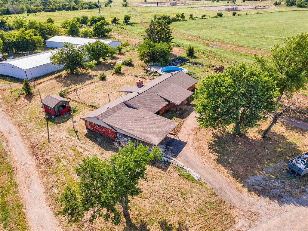 1311 County Road 1390 Property Photo 38