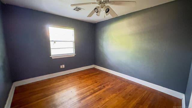 1316 S Cherry Street Property Photo 9