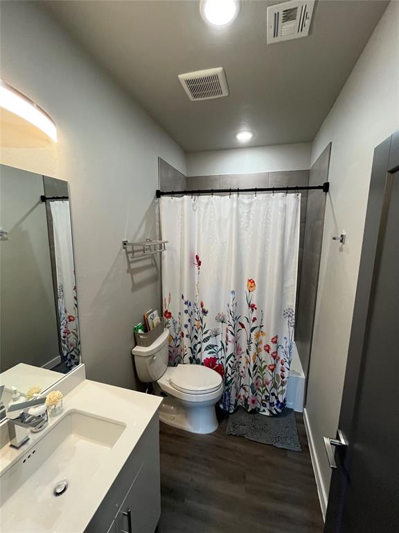 302 E Harmon Drive Property Photo 14
