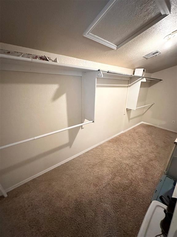 420 E 2nd Street Property Photo 14