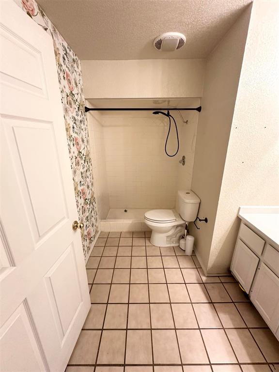 420 E 2nd Street Property Photo 17