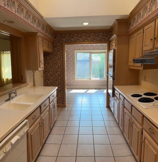 10 E Franklin Street Property Photo 10