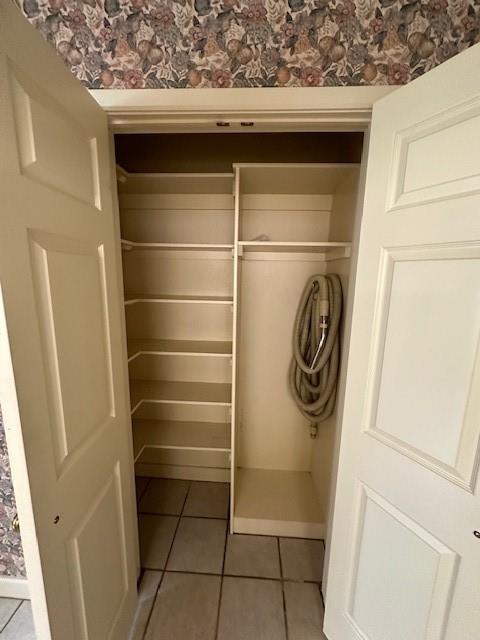 10 E Franklin Street Property Photo 19