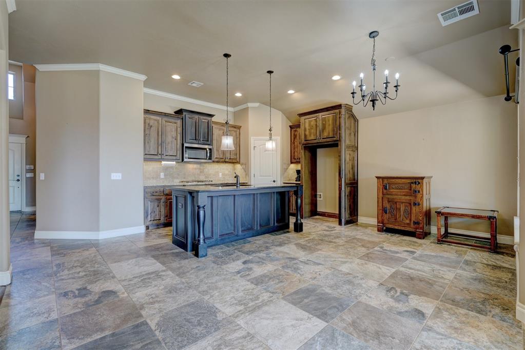 17809 Griffin Gate Drive Property Photo 13