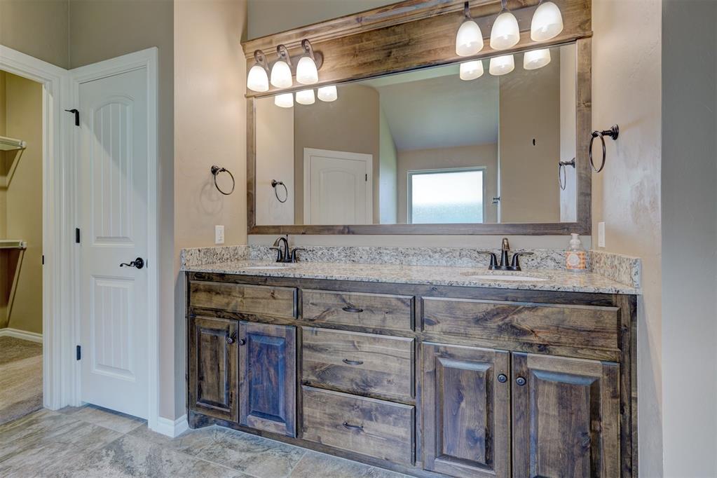 17809 Griffin Gate Drive Property Photo 29