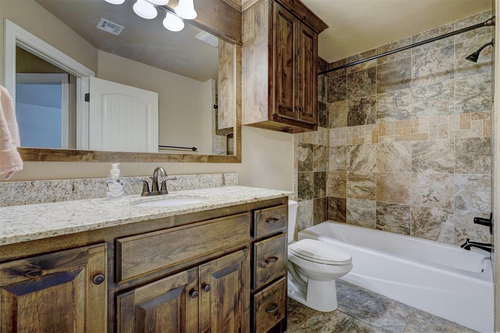 17809 Griffin Gate Drive Property Photo 36