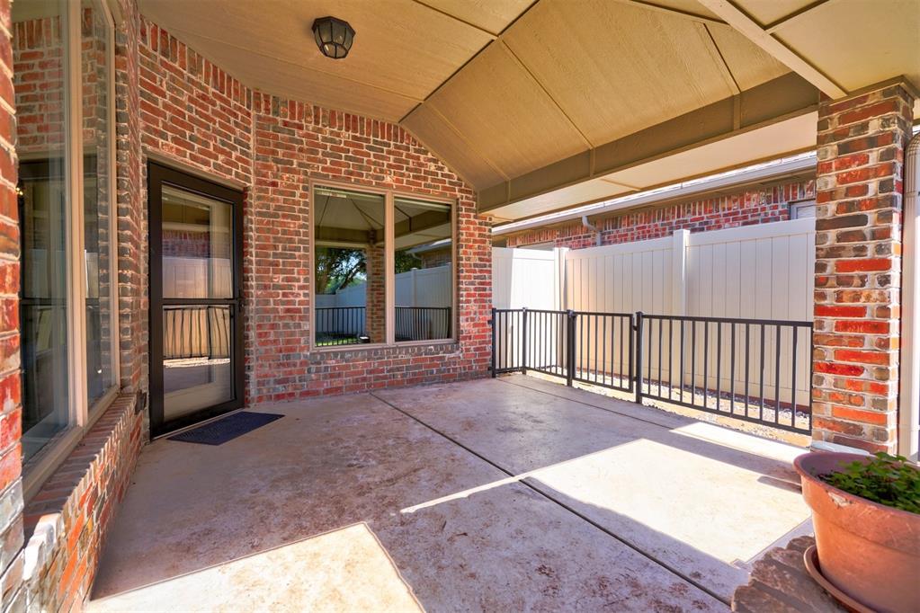 17809 Griffin Gate Drive Property Photo 48