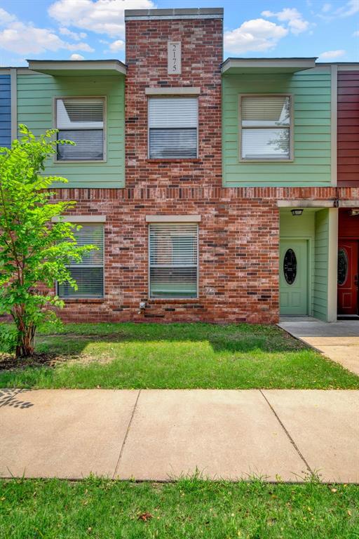 2175 Houston Street Property Photo 1