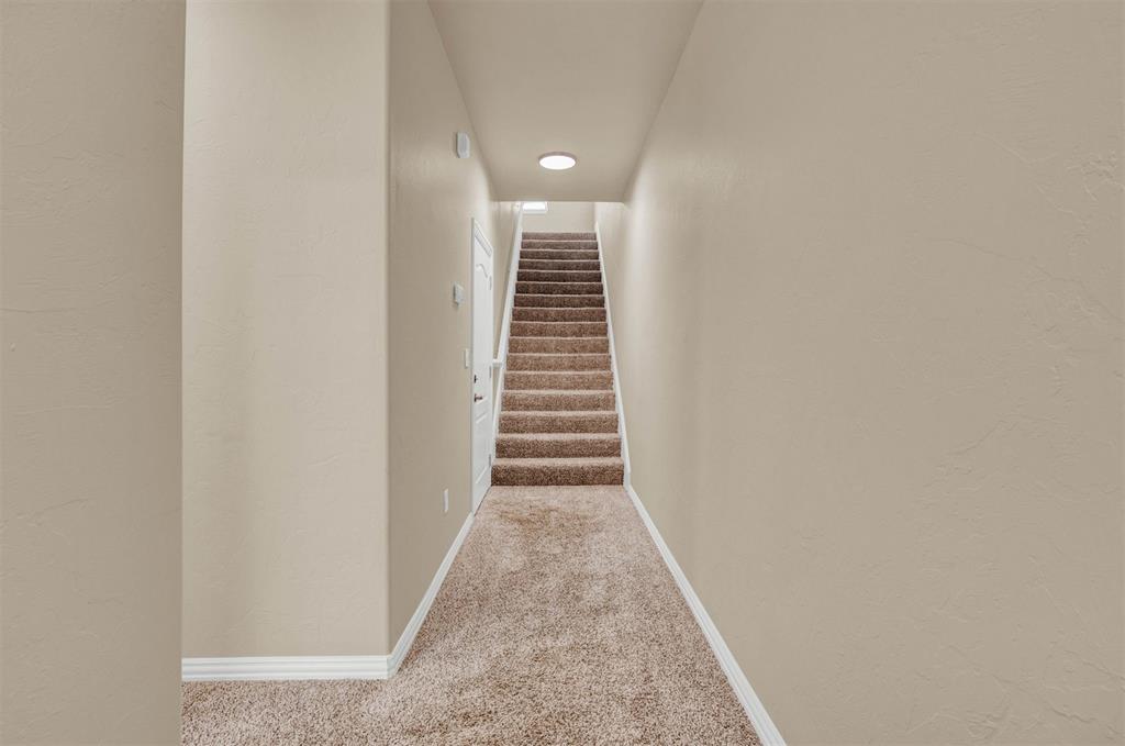 2175 Houston Street Property Photo 5