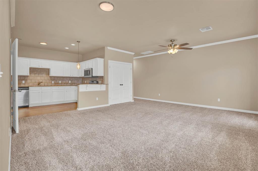 2175 Houston Street Property Photo 13