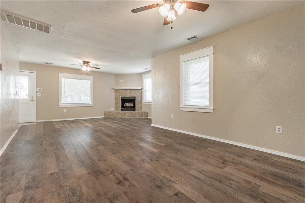 9904 Se 43rd Street Property Photo 4