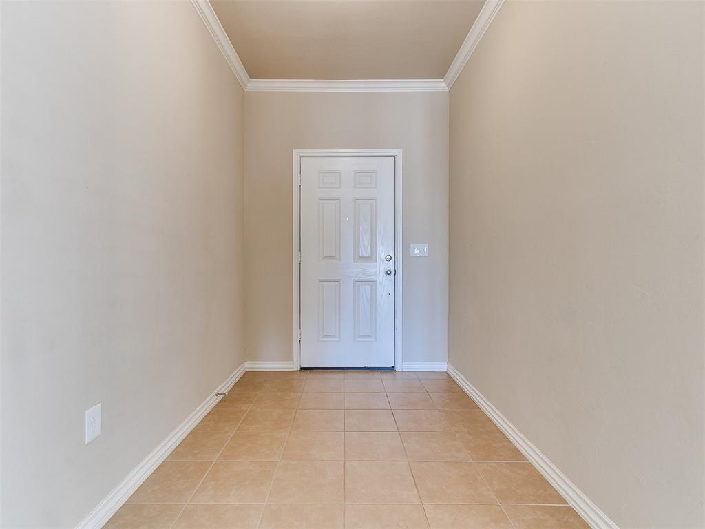 10612 Cruces Drive Property Photo 7