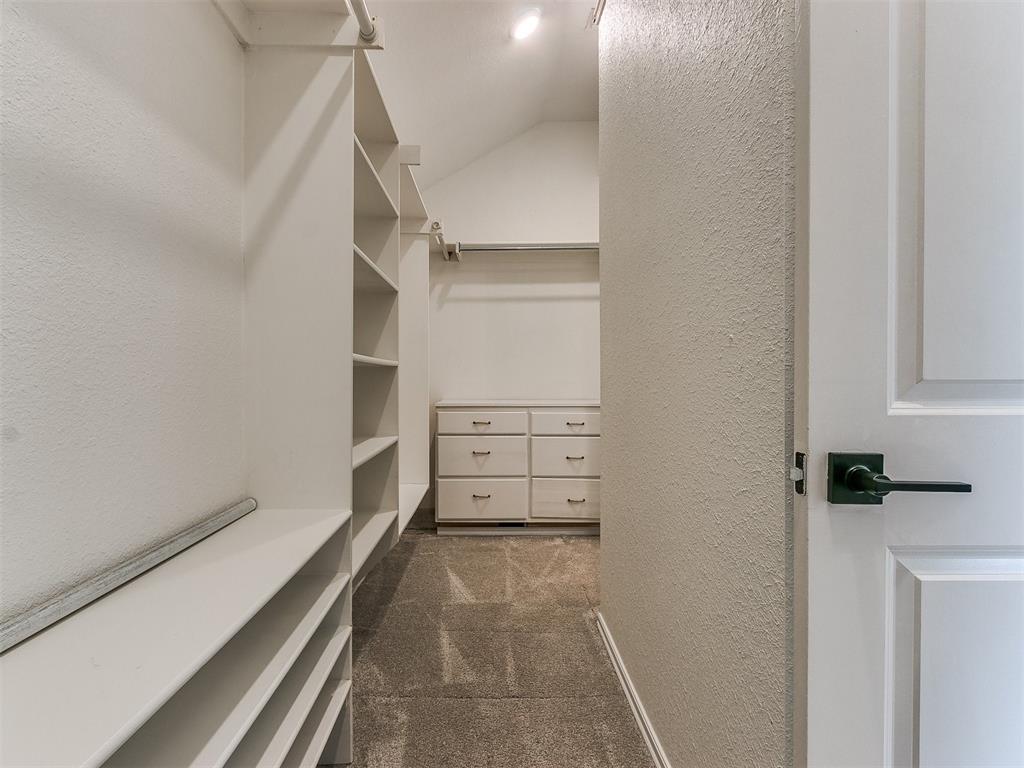 216 Gallant Way Property Photo 12