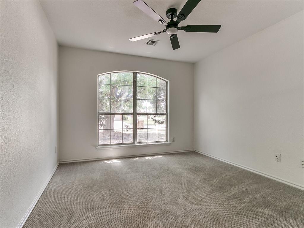 216 Gallant Way Property Photo 17