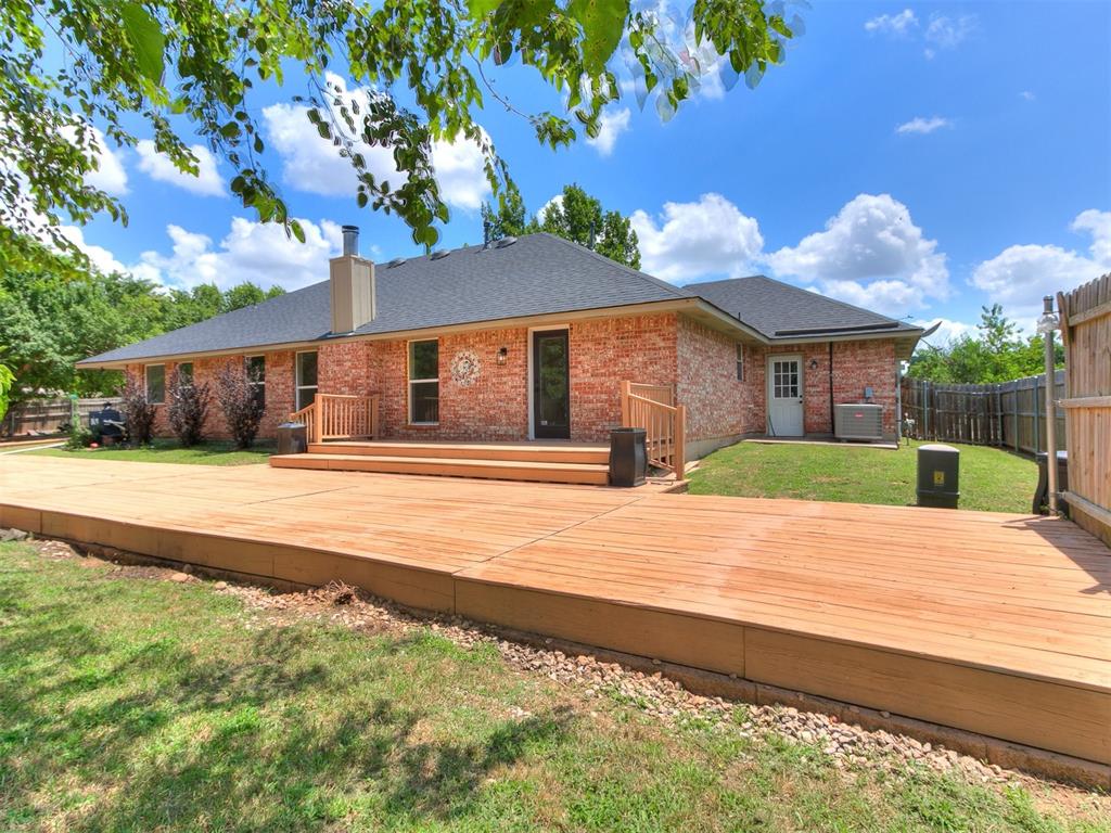 216 Gallant Way Property Photo 22