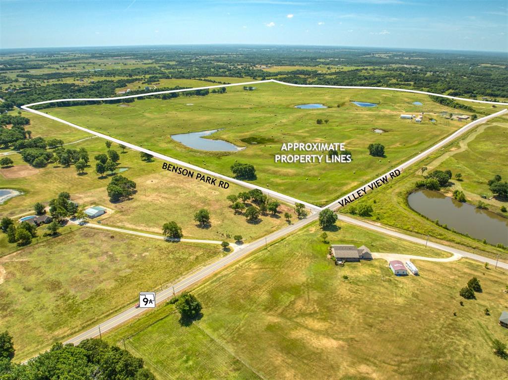 19305 Valley View Road Property Photo 2