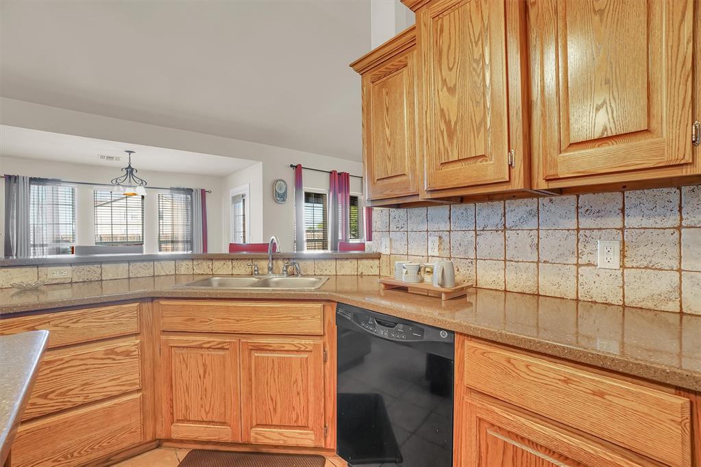 1817 Hunter Pointe Circle Property Photo 17