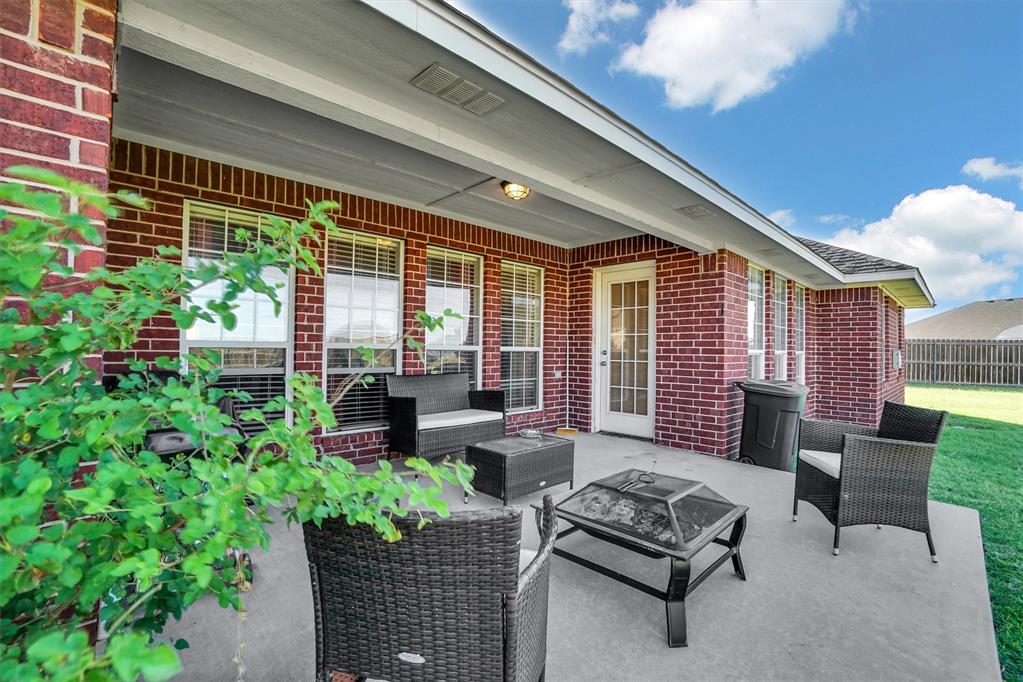 1817 Hunter Pointe Circle Property Photo 33
