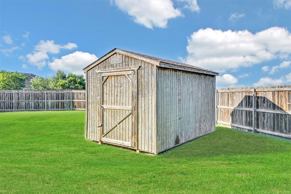 1817 Hunter Pointe Circle Property Photo 37